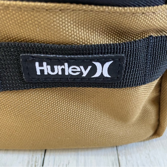 Hurley Men’s Toiletries Bag Zippered NWT Golden Doodle - Picture 2 of 14